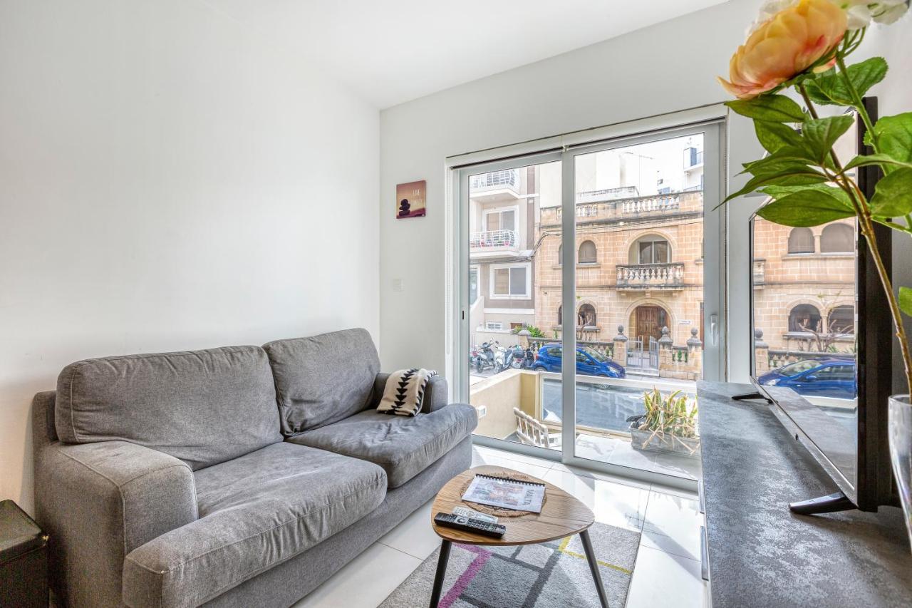 Entire Apartment just for You Tal-Hriereb Extérieur photo